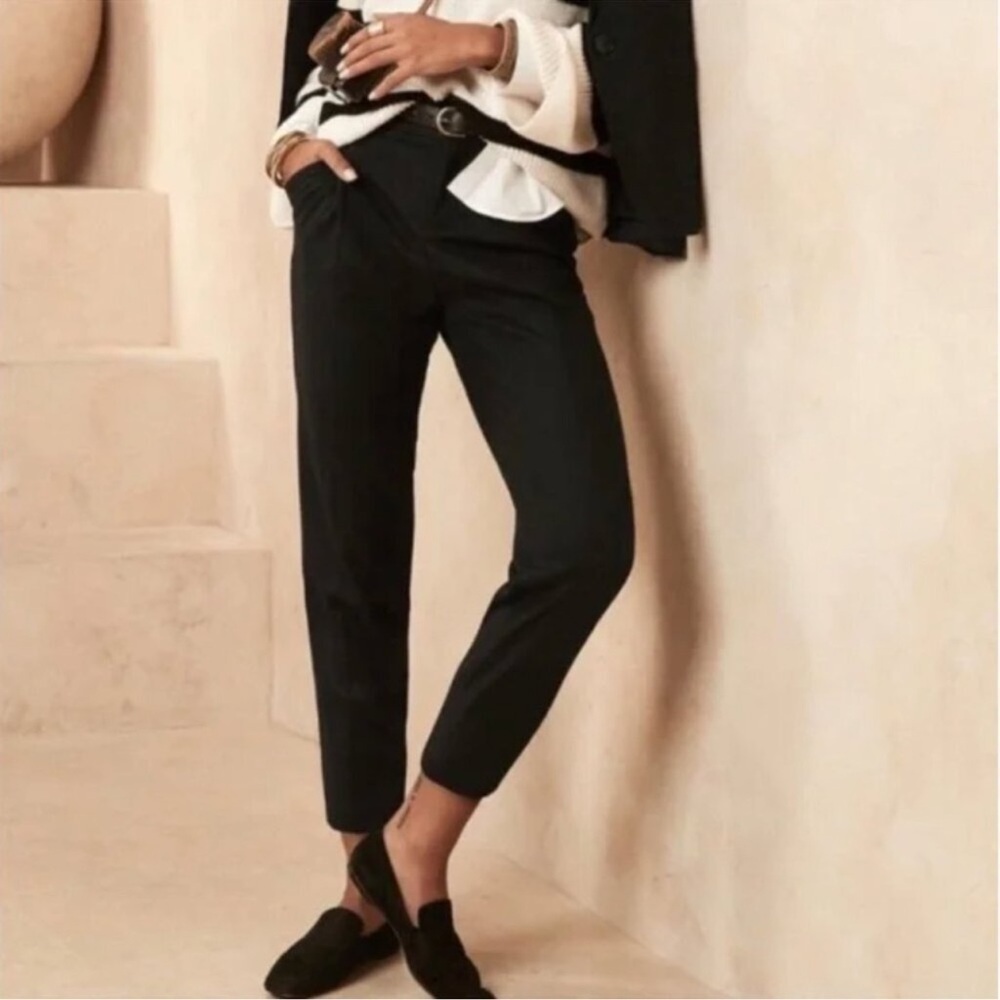 Banana Republic Black High Rise Women’s Italian Wool Tapered Pants